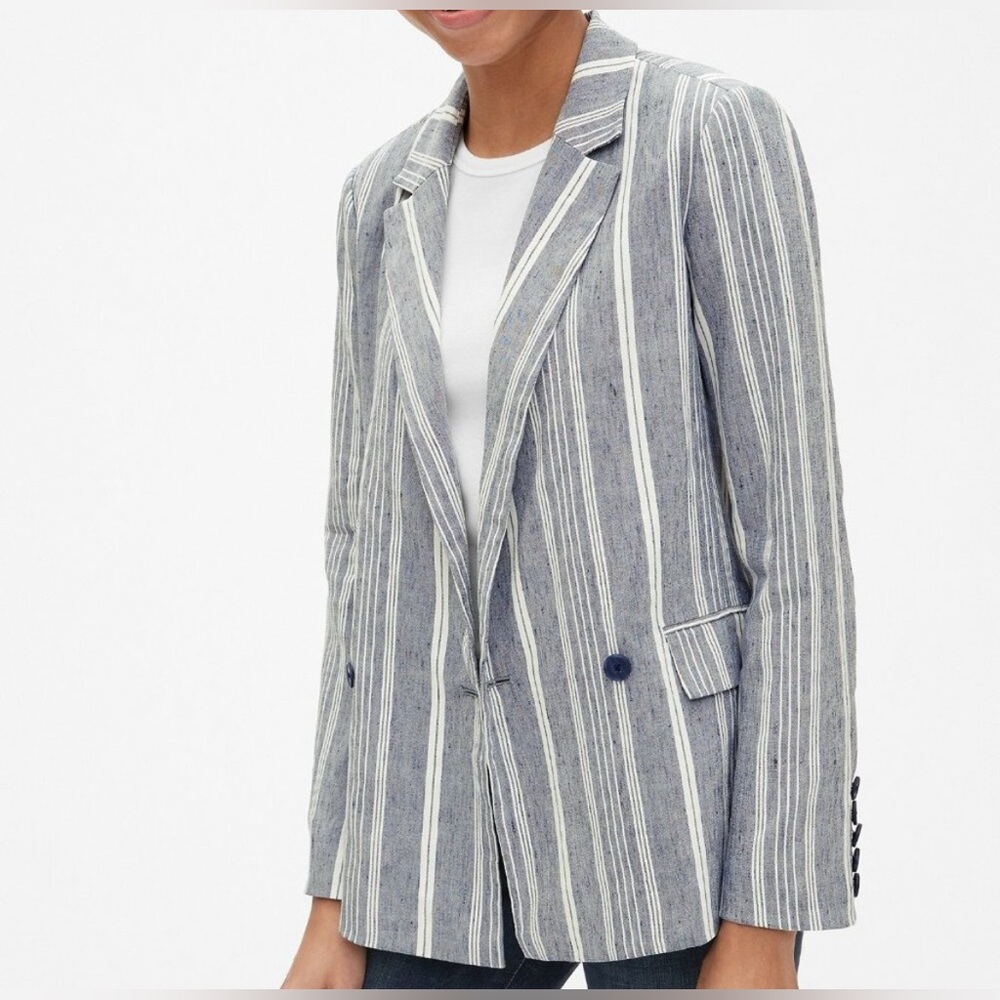 GAP double-breasted linen pinstriped blazer (size 4/medium)